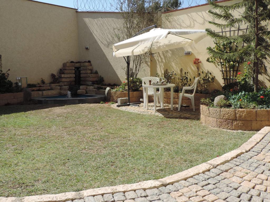 Asimba Guest House Macallè Esterno foto